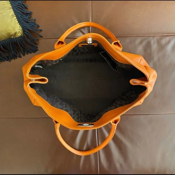 Furla Saffiano Tote - Picture 4 of 5